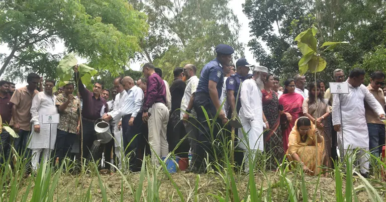 খাল খনন কার্যক্রম পরিদর্শন